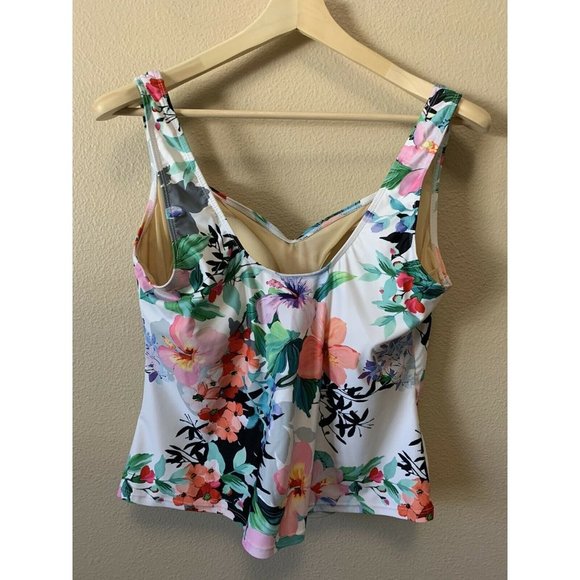 Shore Club Floral Tankini Top/Brief Attached Bra - Picture 4 of 9